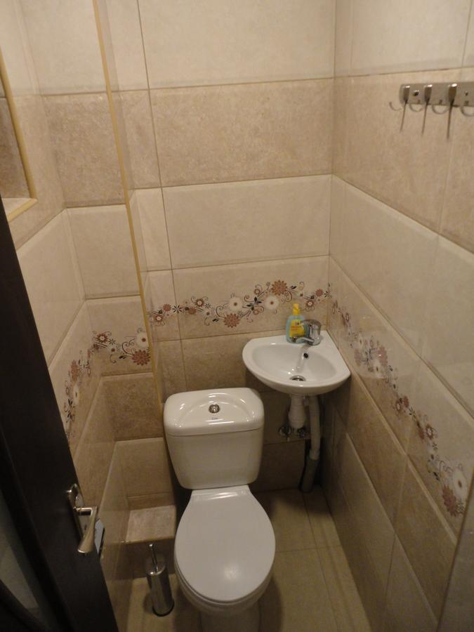 Like Home Guesthouse & Tours Yerevan Ngoại thất bức ảnh
